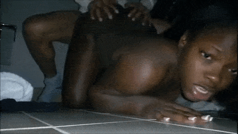 Amateur Ebony Teen Gets Her Ass Handled picture 1 of 1