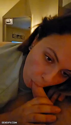 I Love Sucking His Small Cock - Blowjob, Couple, Homemade