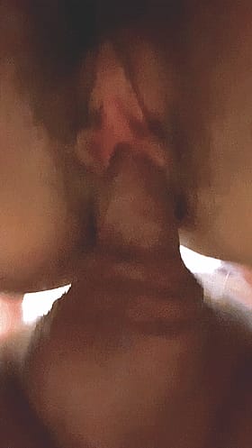 Wet and Wild Pussy Greetings'