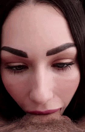 Babes Giving Deepthroat Blowjobs'