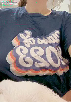 20-Year-Old College Student Flashes Huge Tits in 'Dropping My Class of 2023 Tits'